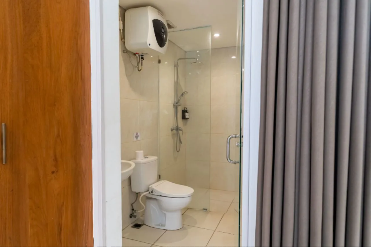 Modern Bathroom